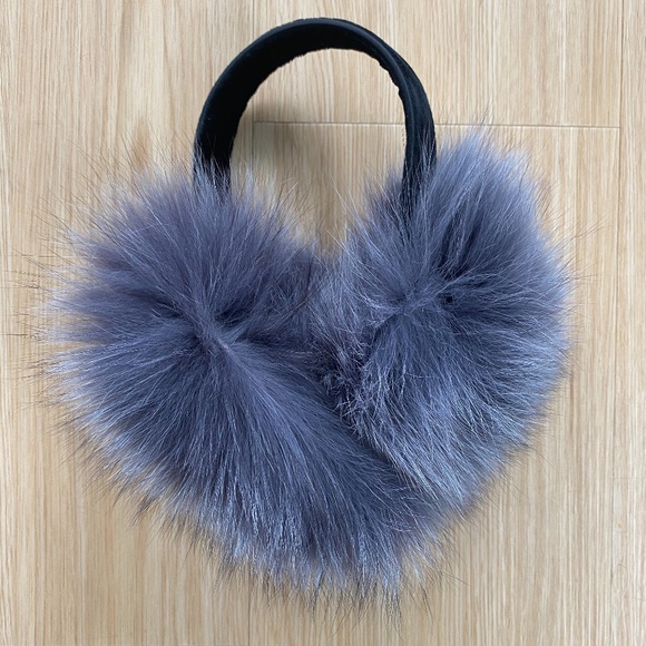 Grey Real Fur Ear Muffs - Picture 1 of 3